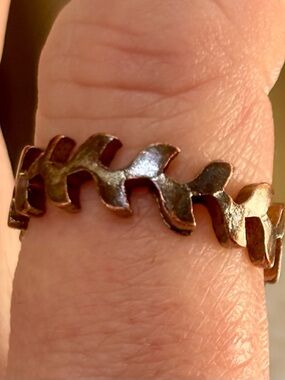 Leaf-Link Copper Tone Ring for Women size 8